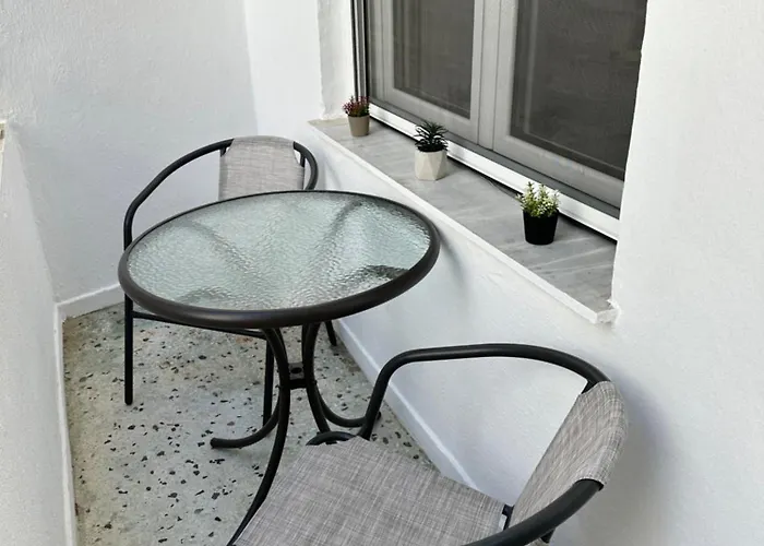 Konar Guest House